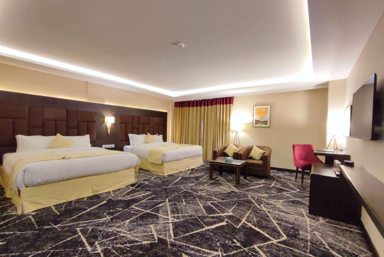 Ramada By Wyndham Murree Lower Topa Resort Exterior foto