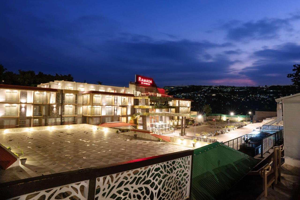 Ramada By Wyndham Murree Lower Topa Resort Exterior foto