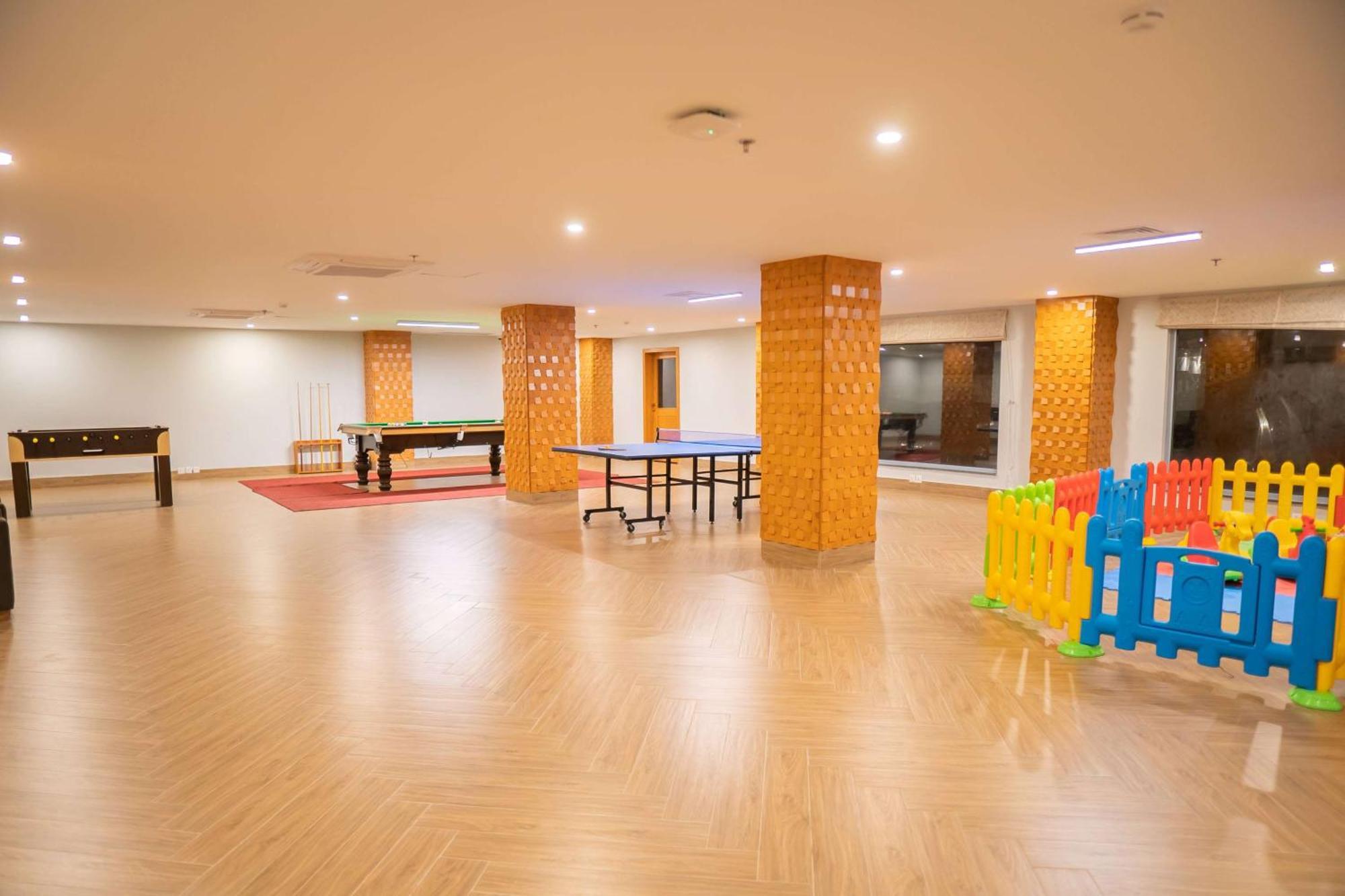 Ramada By Wyndham Murree Lower Topa Resort Exterior foto